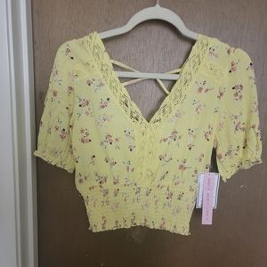 Chase fame- top from Macy's NWT